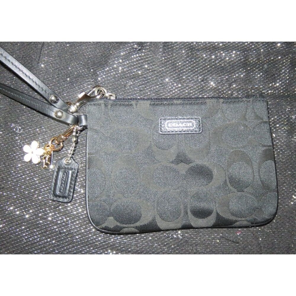 Coach Black Signature C Logo Canvas & Patent Leather Trim Zip Wristlet
